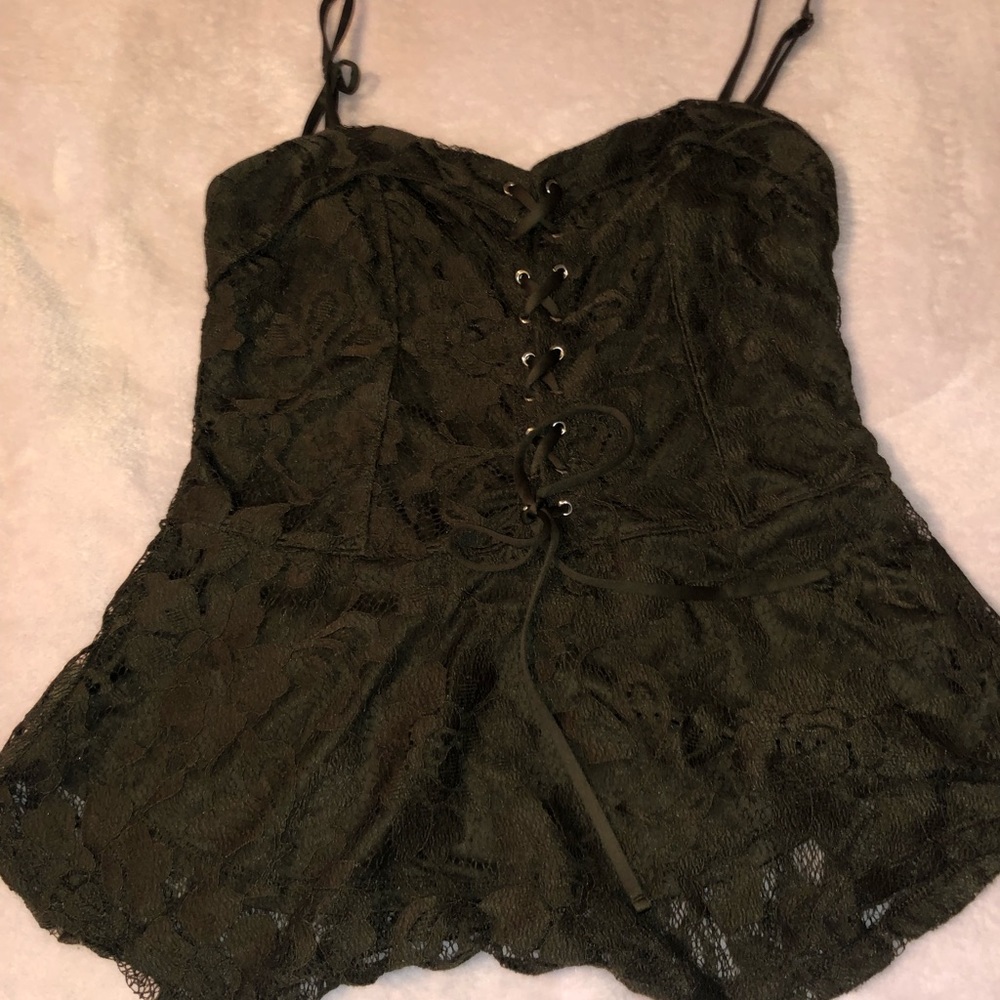 olive green top